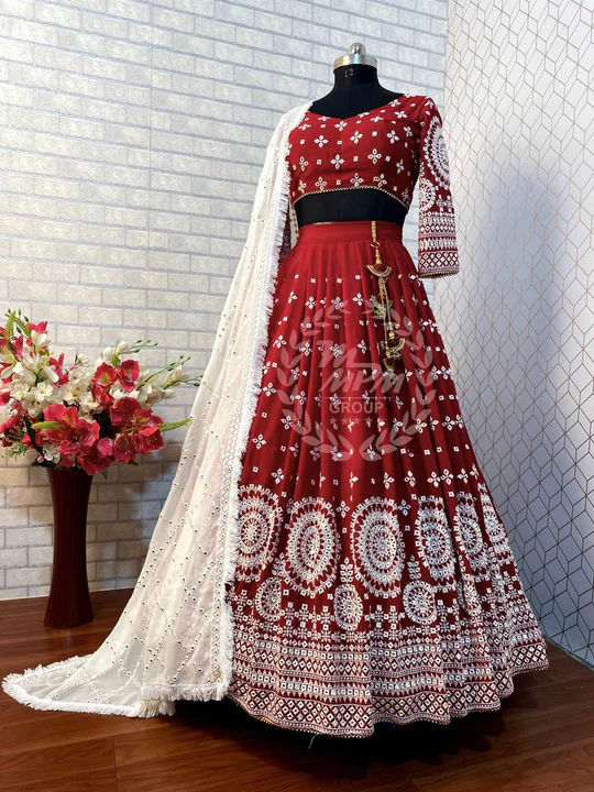 Shop Maroon N Off White Embroidered Lehenga Set Party Wear Online at Best  Price | Cbazaar